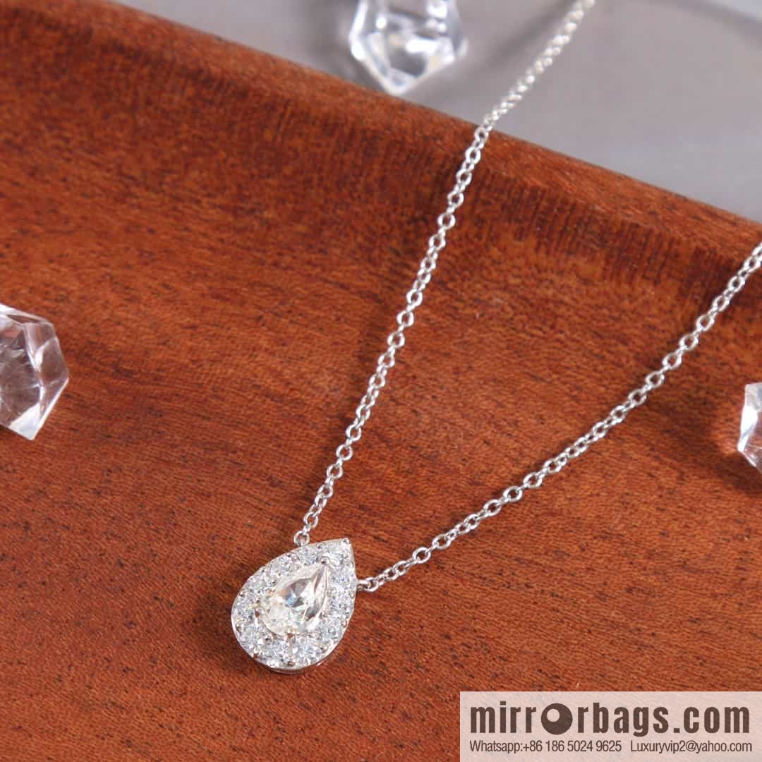 GRAFF Droplet-shaped full diamond necklace