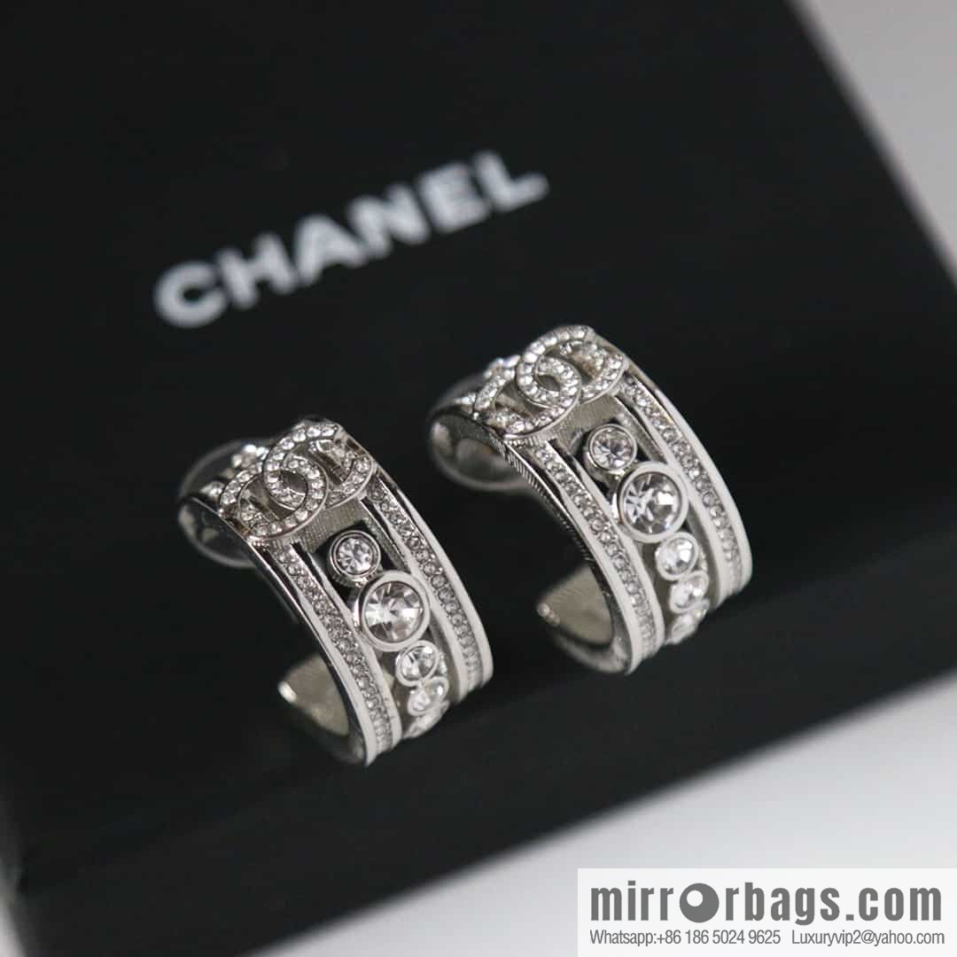 New ☑️ Chanel C1 double c semi-round diamond stud earrings