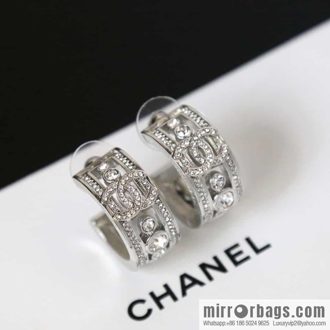 New ☑️ Chanel C1 double c semi-round diamond stud earrings
