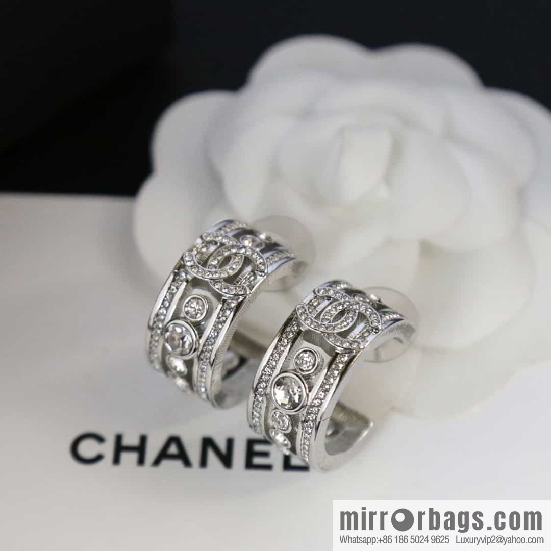 New ☑️ Chanel C1 double c semi-round diamond stud earrings