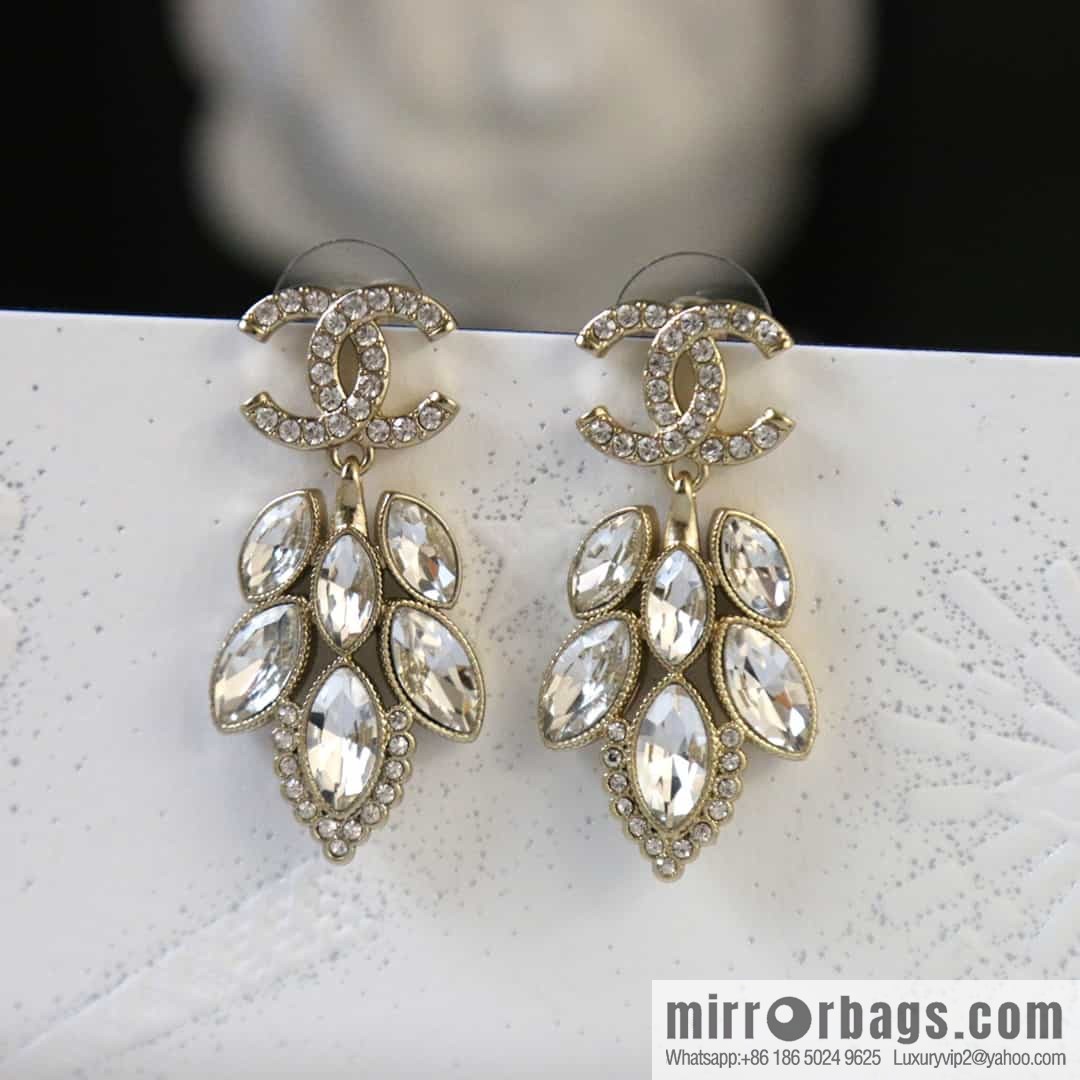 New ☑️ Chanel C2 double c horse eye drill earrings