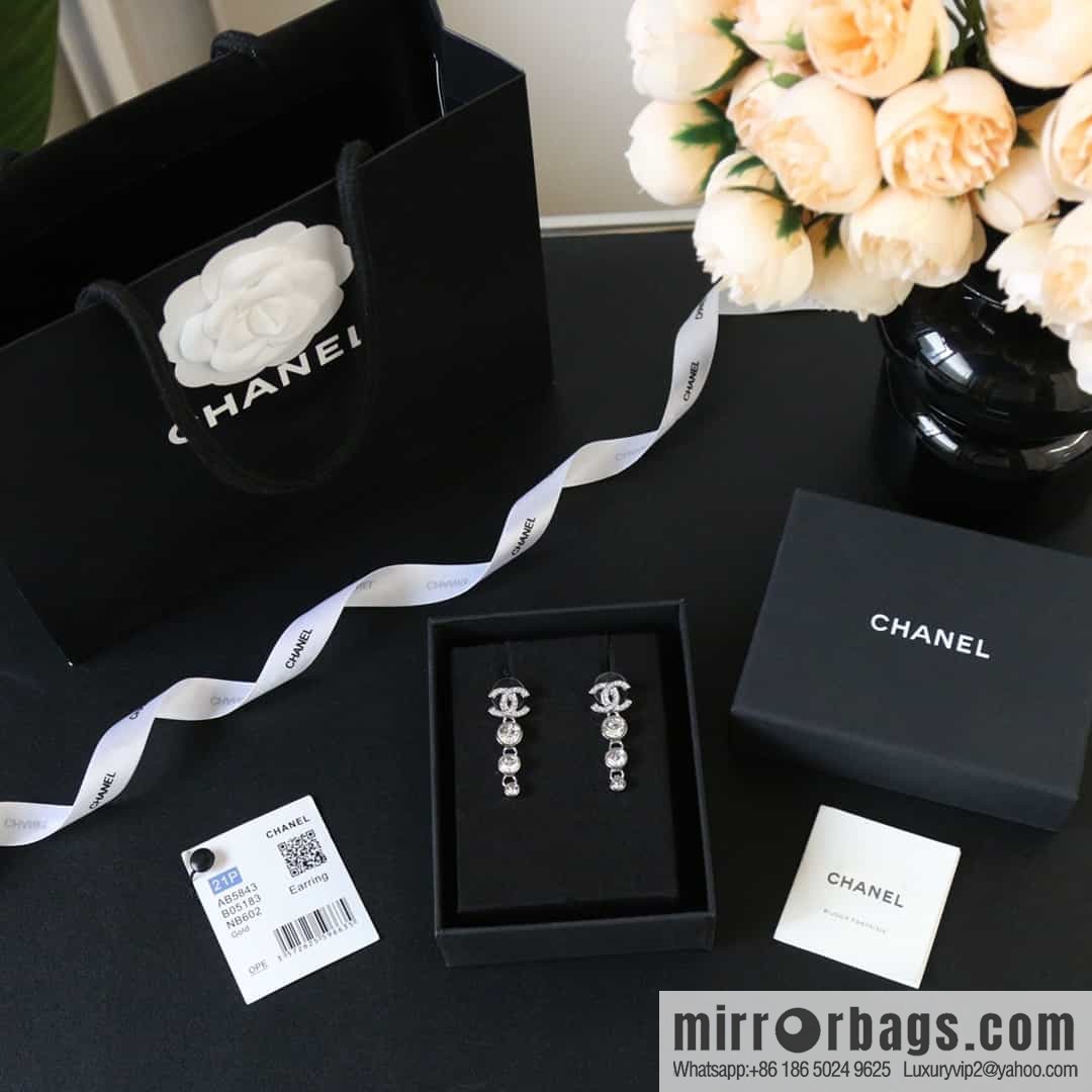 New ☑️ Chanel C4 double c round diamond stud earrings