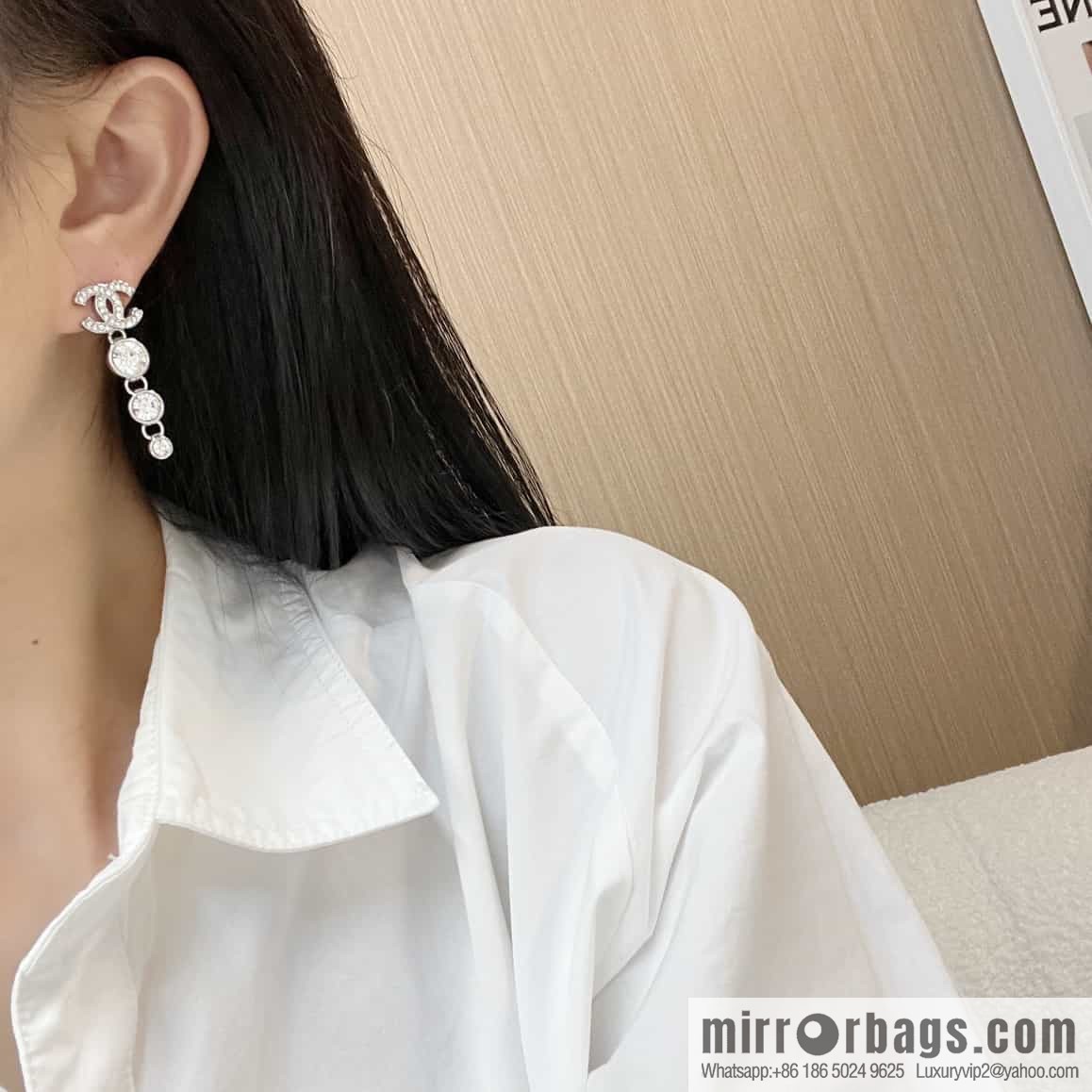New ☑️ Chanel C4 double c round diamond stud earrings