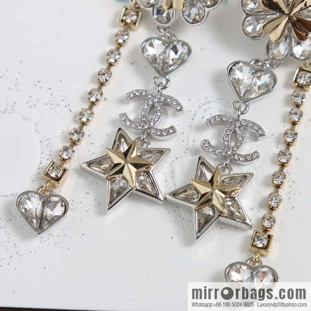 New ☑️ Chanel C4 double c full diamond four-leaf clover five-pointed star earrings