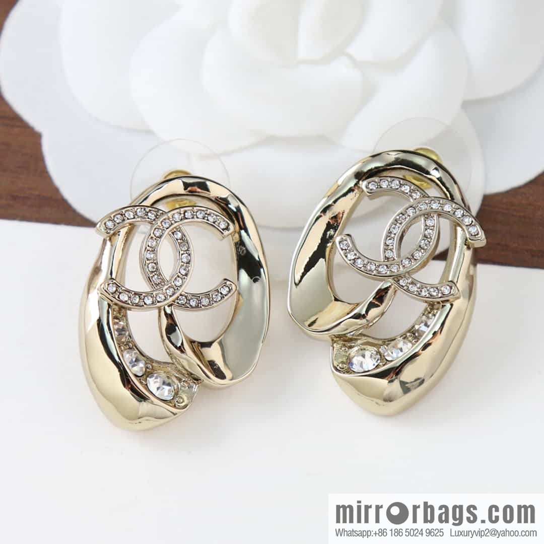 New ☑️ Chanel C1 double c gold oval hollow stud earrings