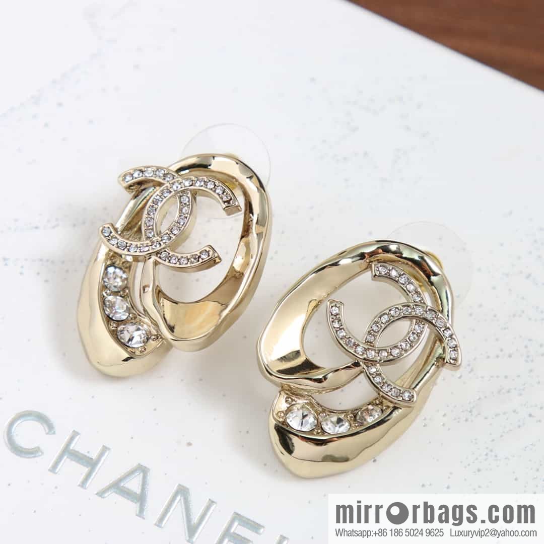 New ☑️ Chanel C1 double c gold oval hollow stud earrings