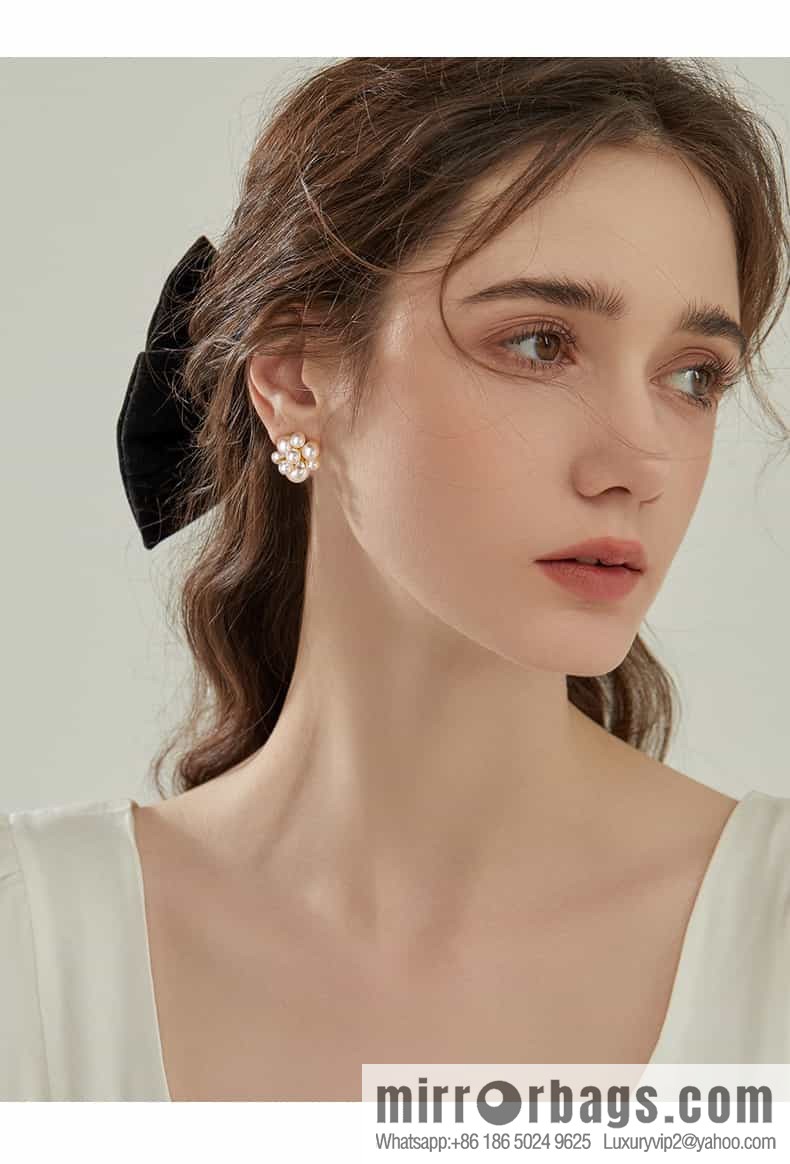 New Celine pearl stud earrings