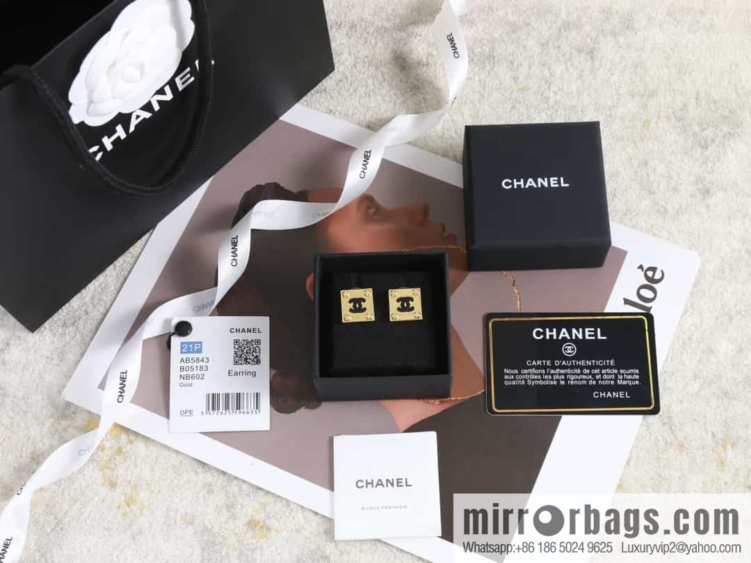 New ☑️ Chanel medieval series square gold double c earrings