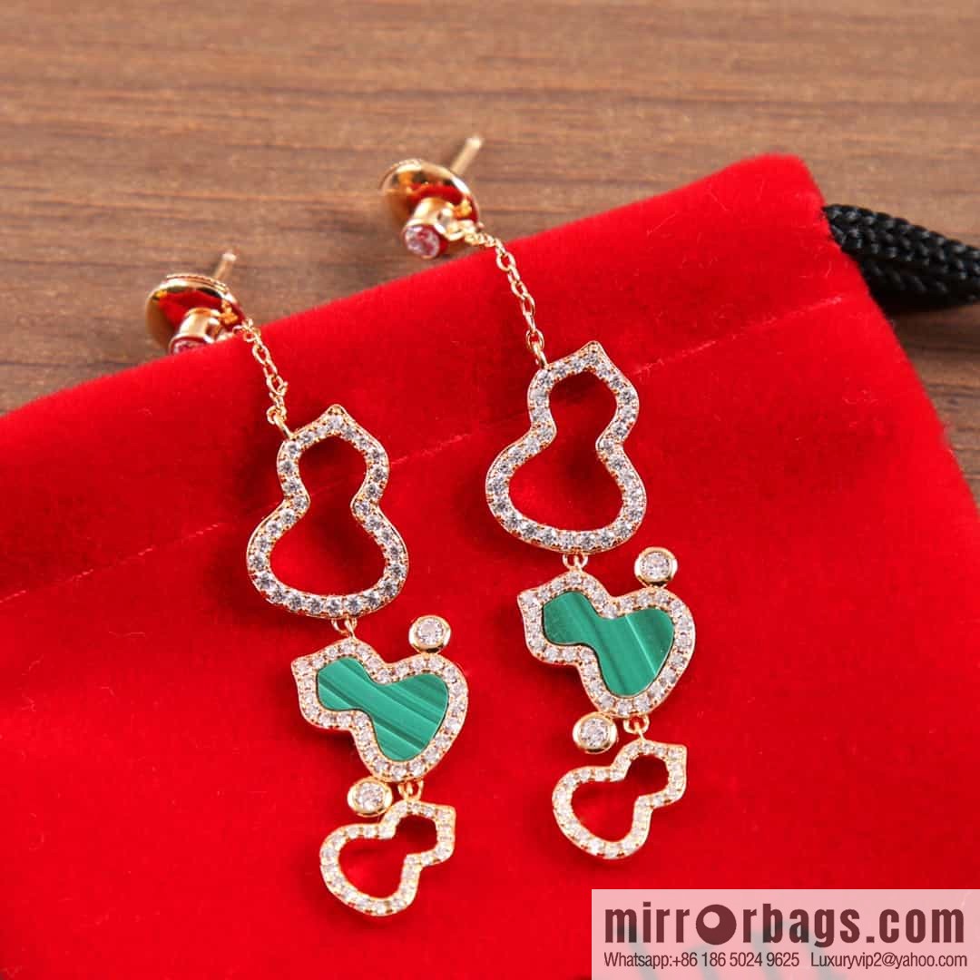 Qeelin unicorn cut-out full diamond agate malachite earrings