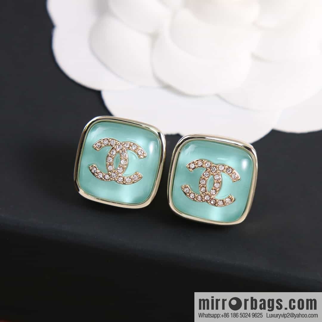 [Single price] New Chanel c1 double c square pink blue purple white stud earrings
