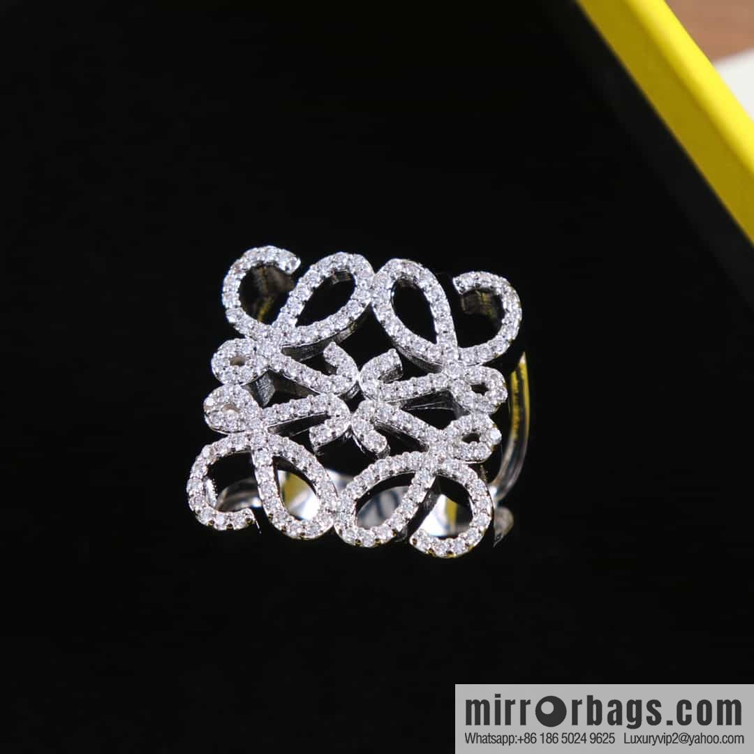 LOEWE Diamond mooncake ring