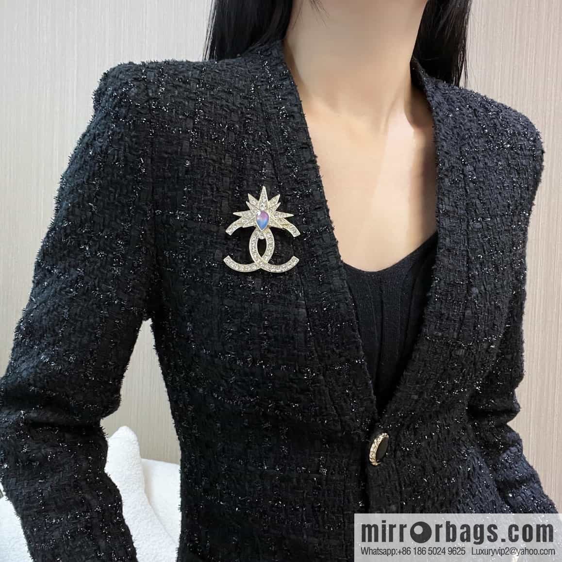 New ☑️ Chanel Double C Full Diamond Double C Brooch