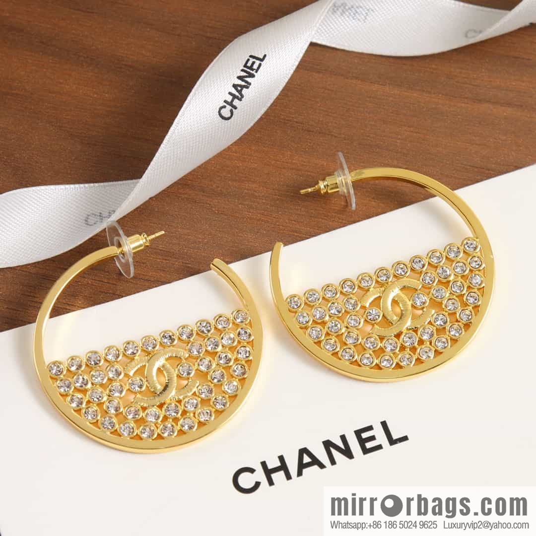 New ☑️ Chanel c1 gold double c semi-round half-diamond stud earrings