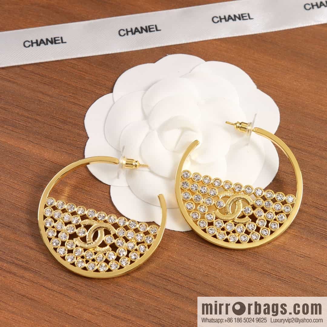 New ☑️ Chanel c1 gold double c semi-round half-diamond stud earrings