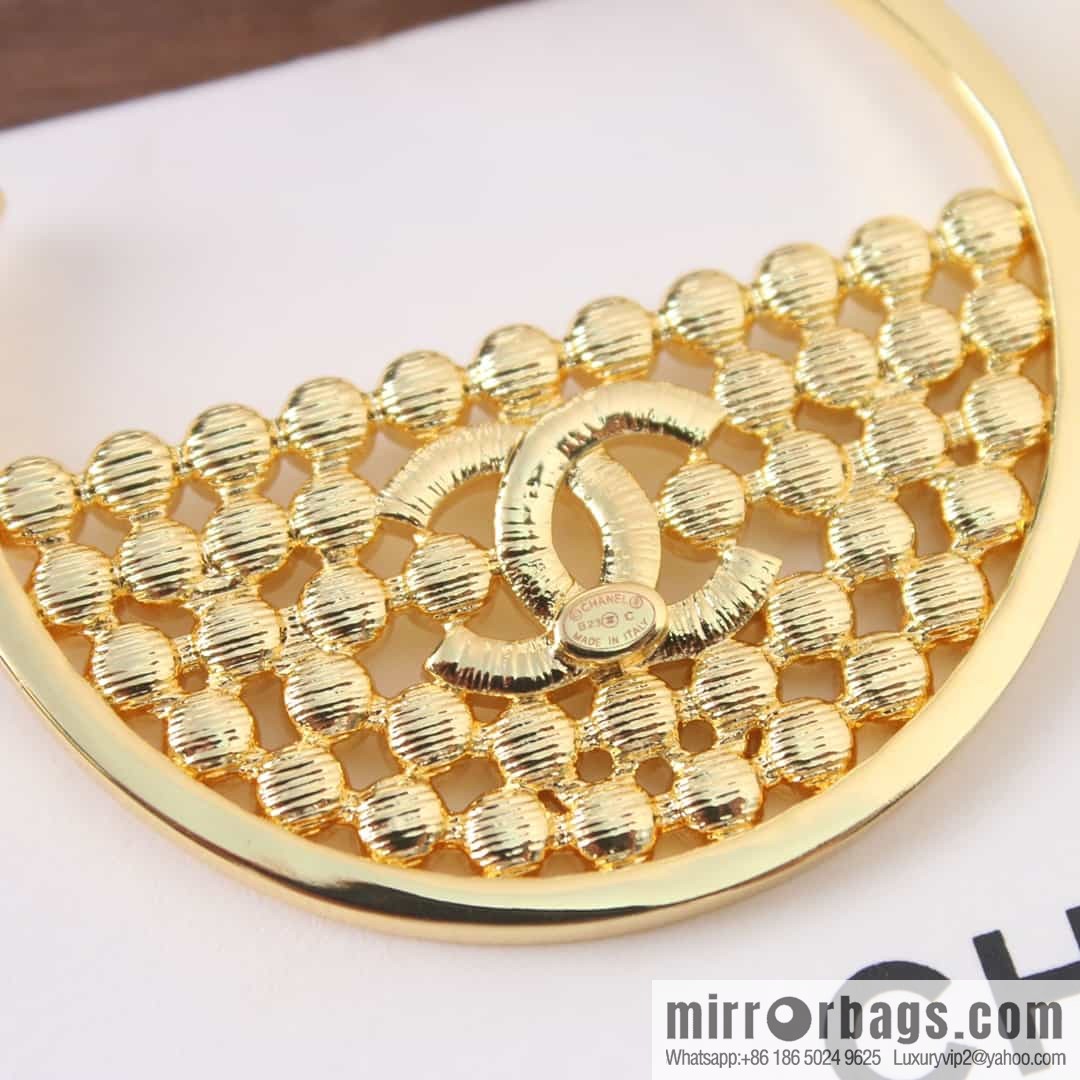 New ☑️ Chanel c1 gold double c semi-round half-diamond stud earrings