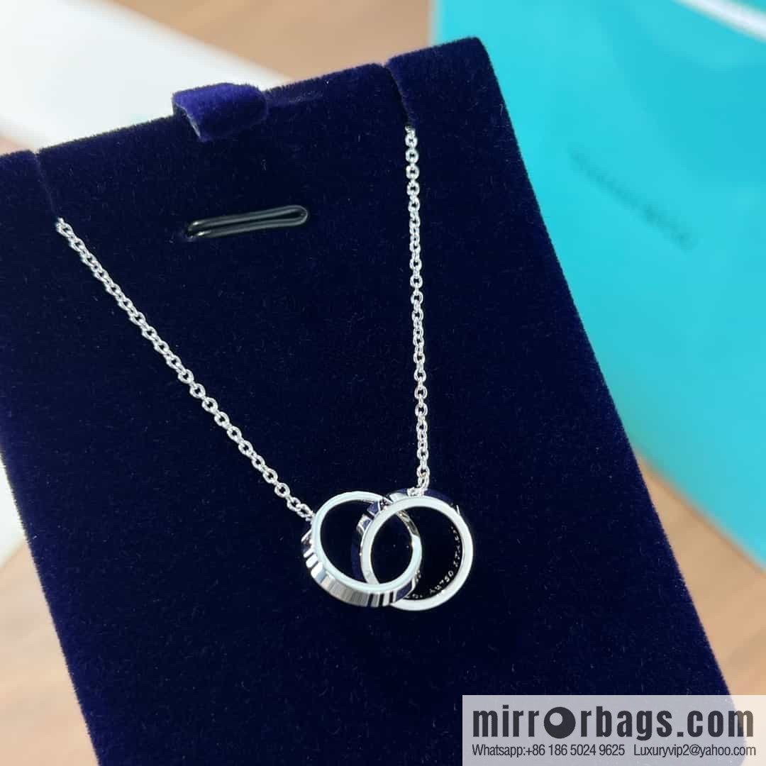 New ☑️ Tiffany & Co. X double ring necklace