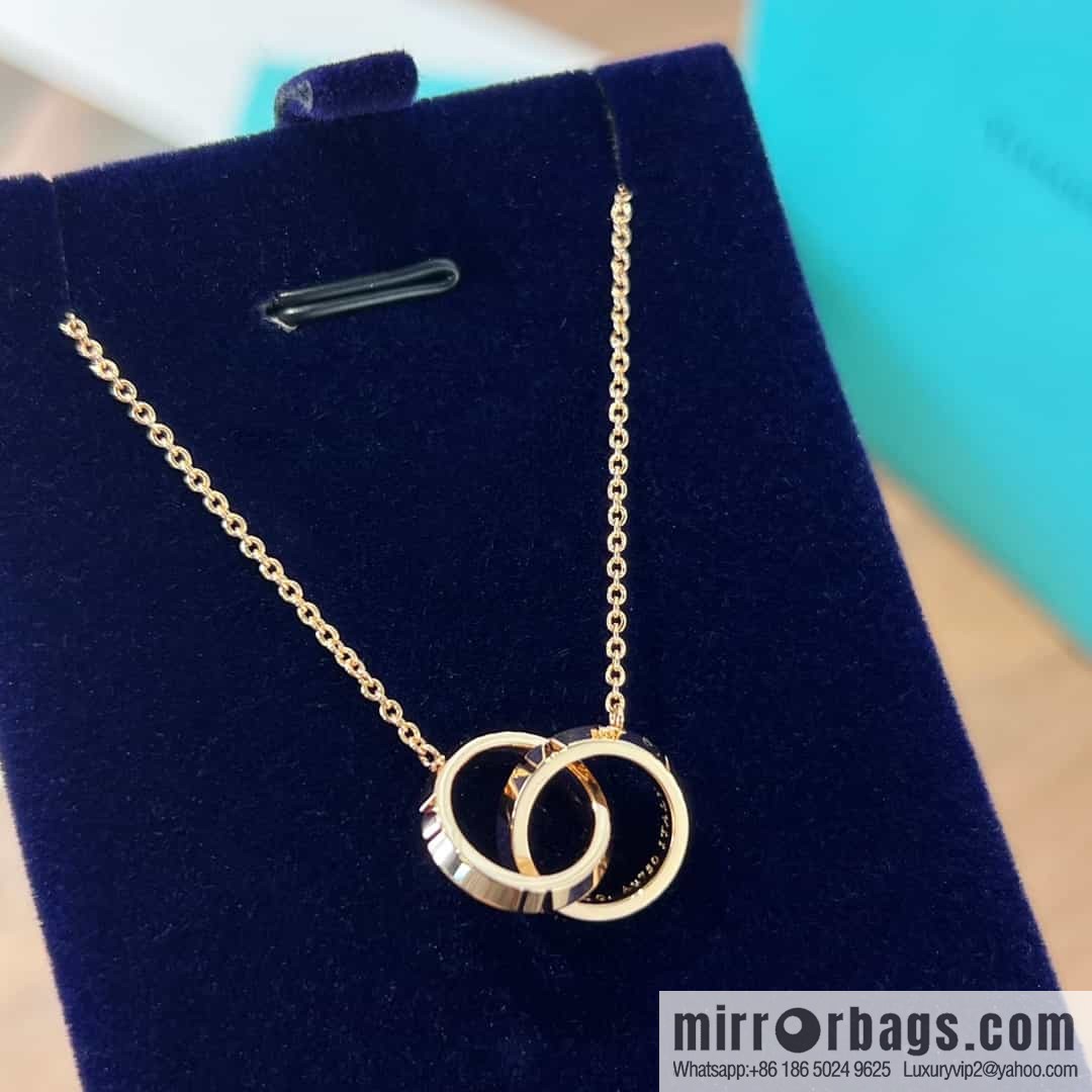 New ☑️ Tiffany & Co. X double ring necklace
