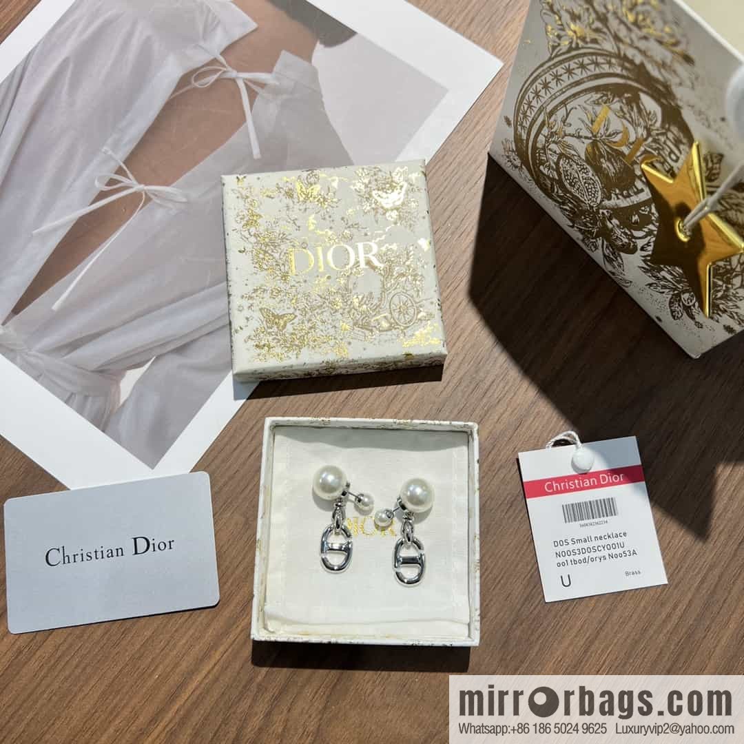 New ☑️ Dior size pearl silver CD stud earrings