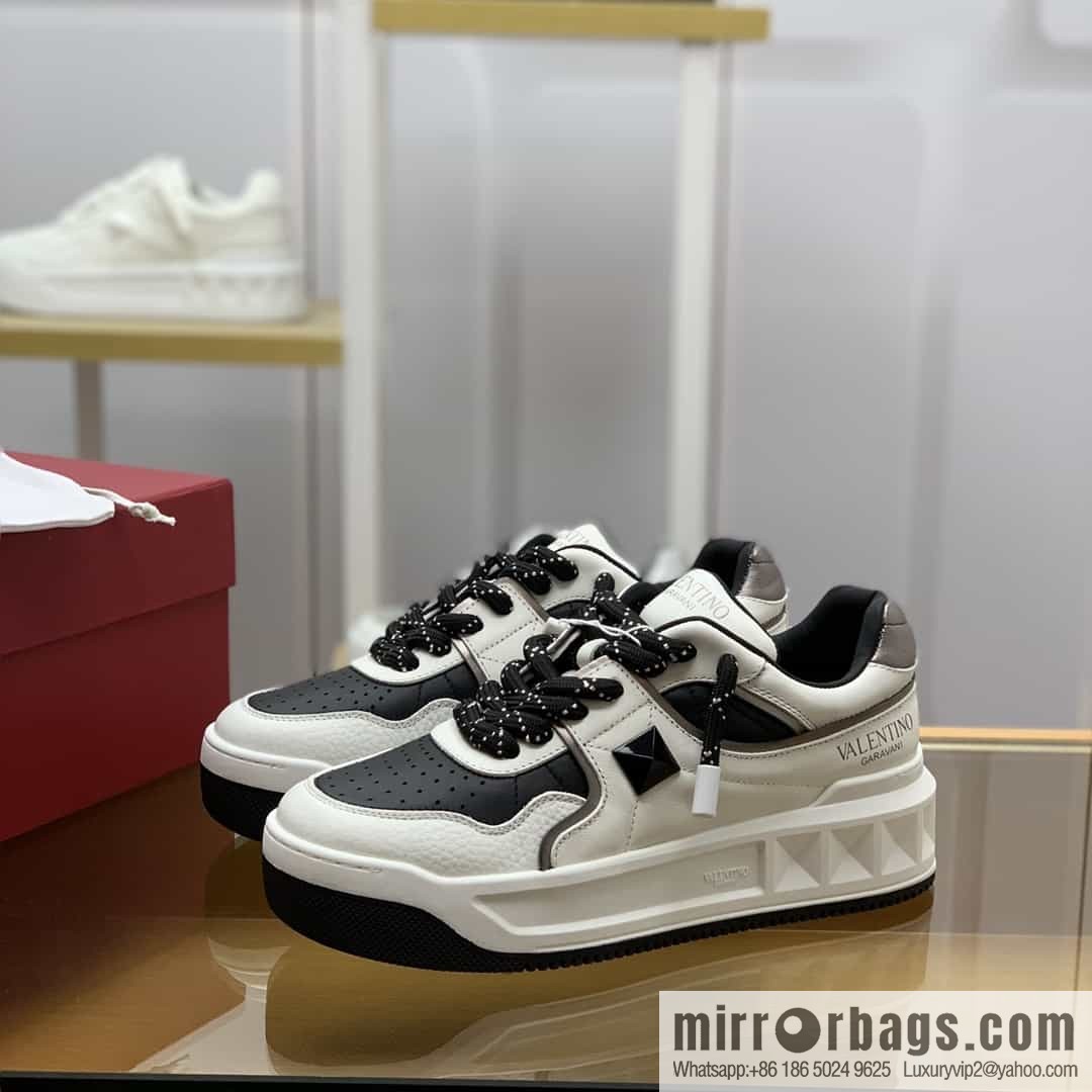 VALENTINO Valentino with sheepskin His & Hers low-top sneakers