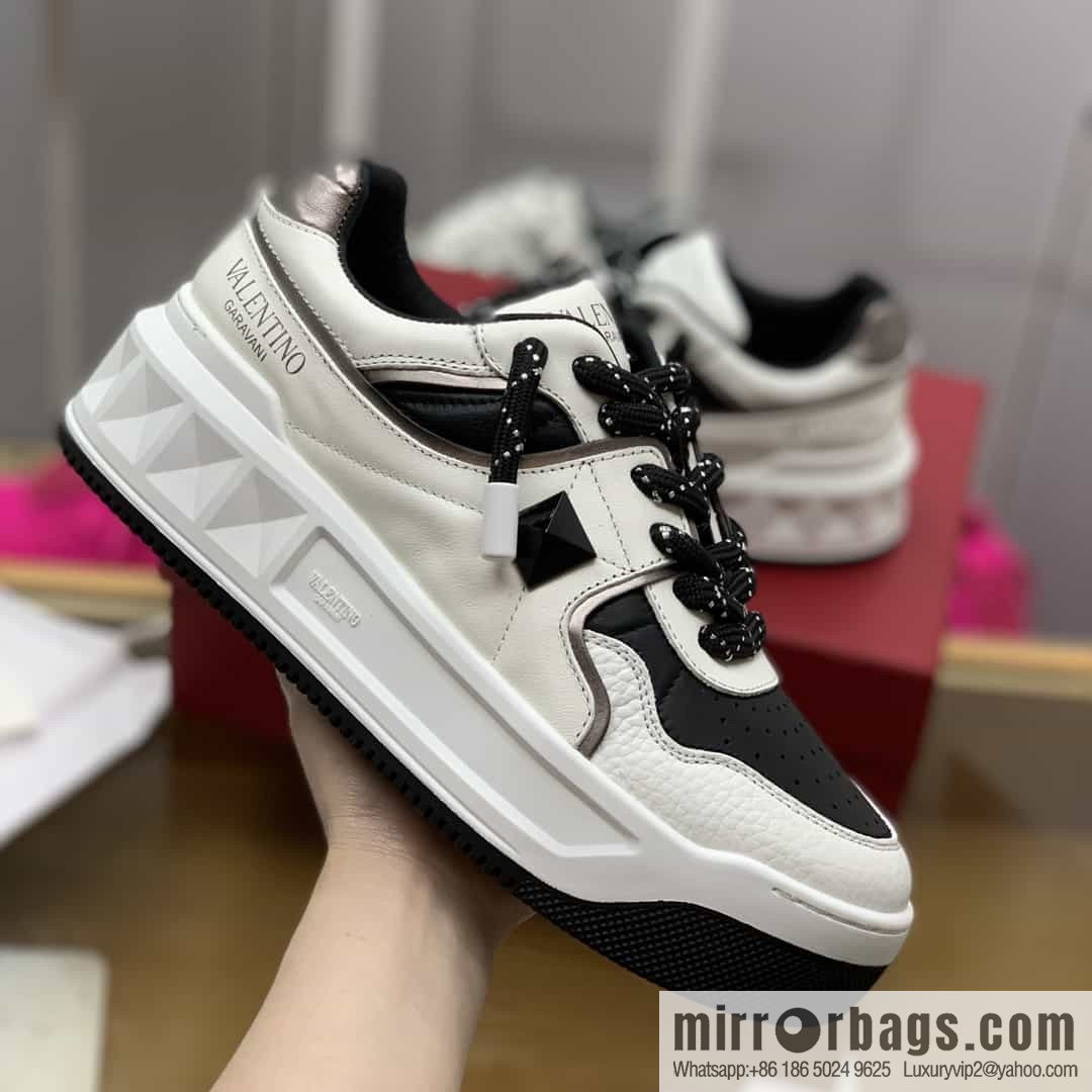 VALENTINO Valentino with sheepskin His & Hers low-top sneakers