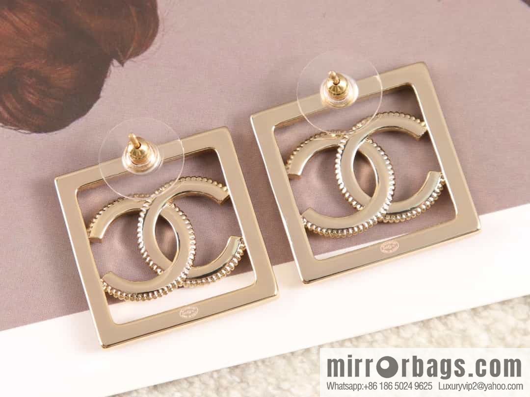 New ☑️ Chanel double c square hollow stud earrings