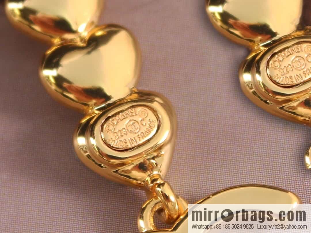 New ☑️ Chanel c3 double c love peach heart stud earrings