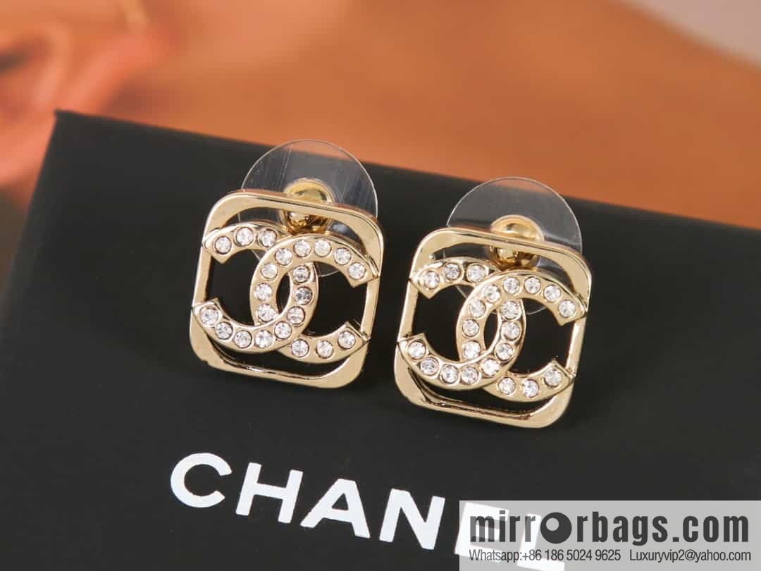 New ☑️ Chanel c1 double c cut-out full diamond stud earrings