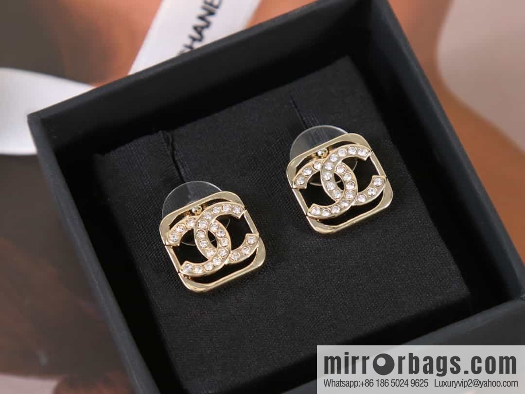 New ☑️ Chanel c1 double c cut-out full diamond stud earrings