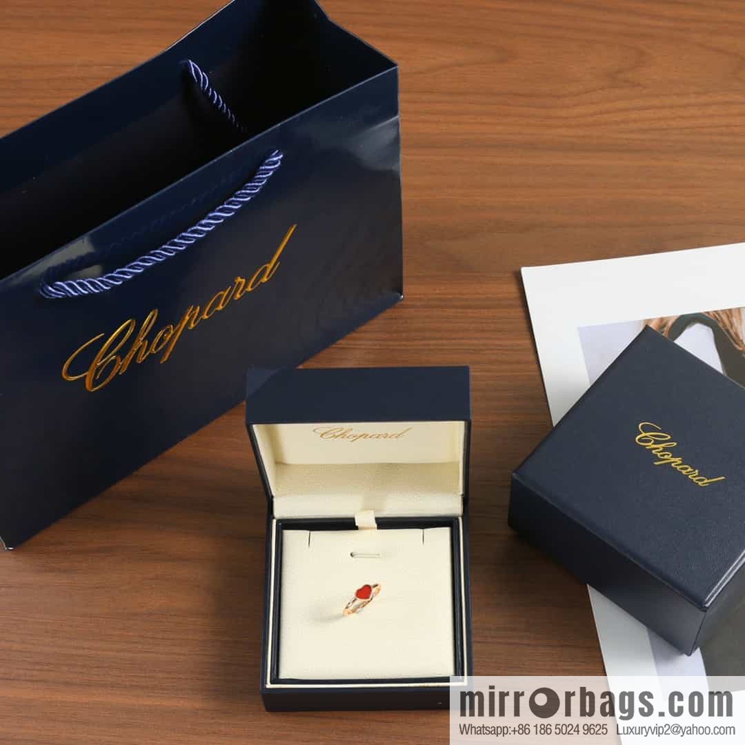 Chopard HAPPY HEARTS love ring