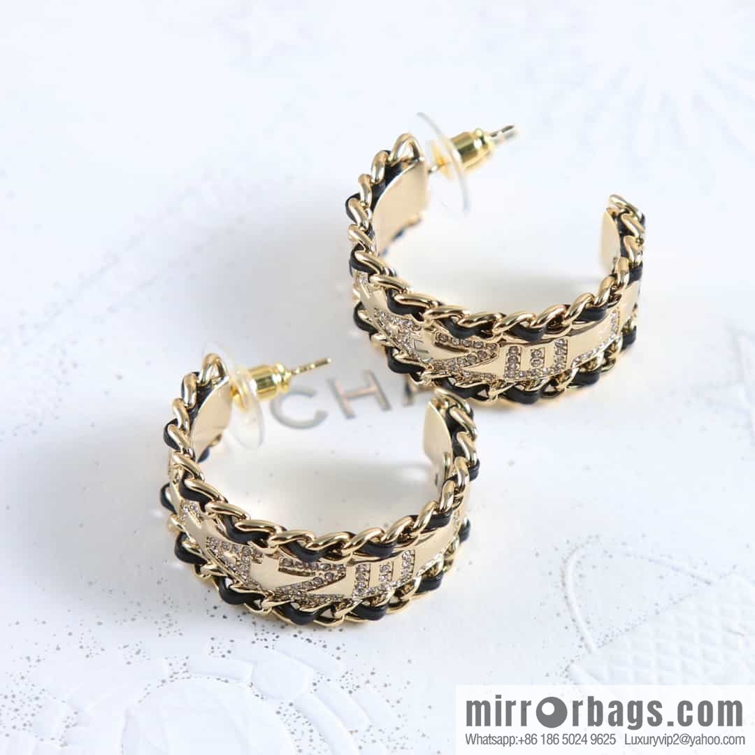 New ☑️ Chanel c1 double c semi-round black leather rope full of diamond letter stud earrings