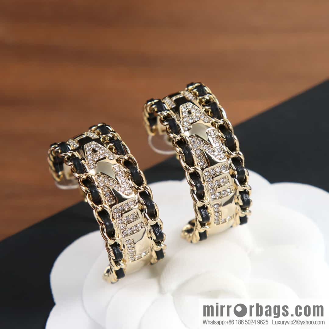 New ☑️ Chanel c1 double c semi-round black leather rope full of diamond letter stud earrings