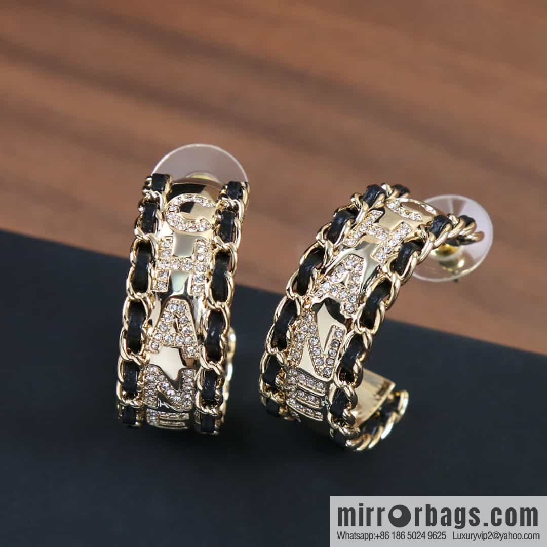 New ☑️ Chanel c1 double c semi-round black leather rope full of diamond letter stud earrings