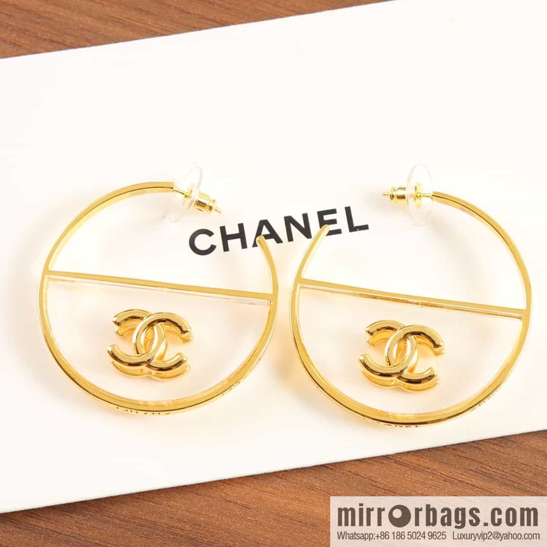 New ☑️ Chanel c1 double c semi-round acrylic stud earrings