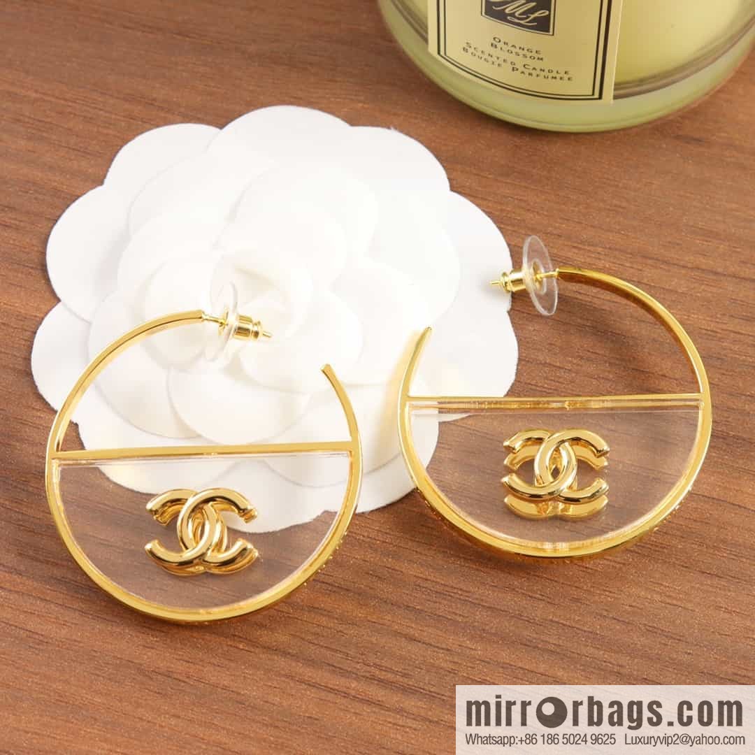 New ☑️ Chanel c1 double c semi-round acrylic stud earrings