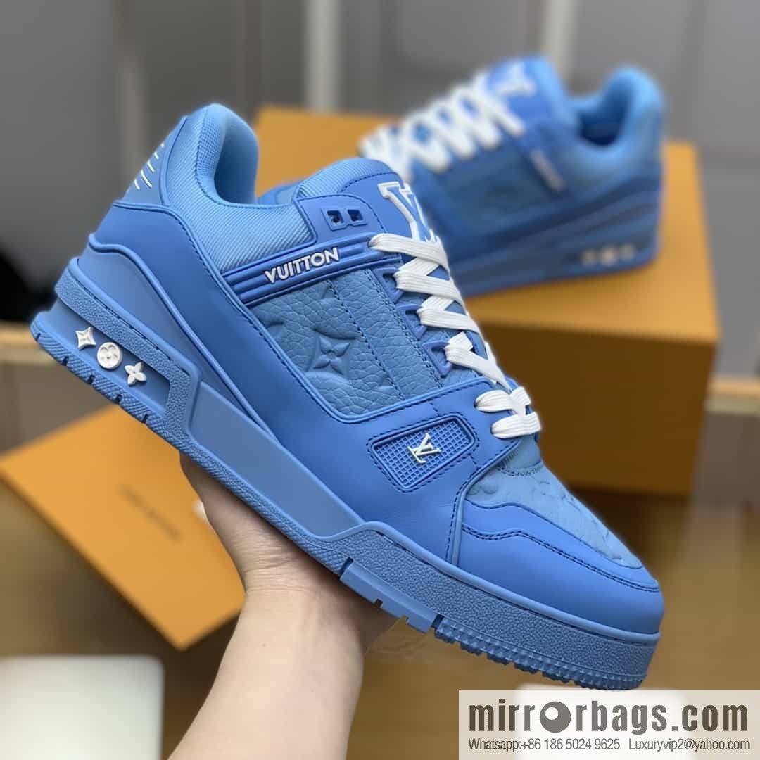 LV/Louis Vuitton men's sports and leisure shoes made of blue calfskin