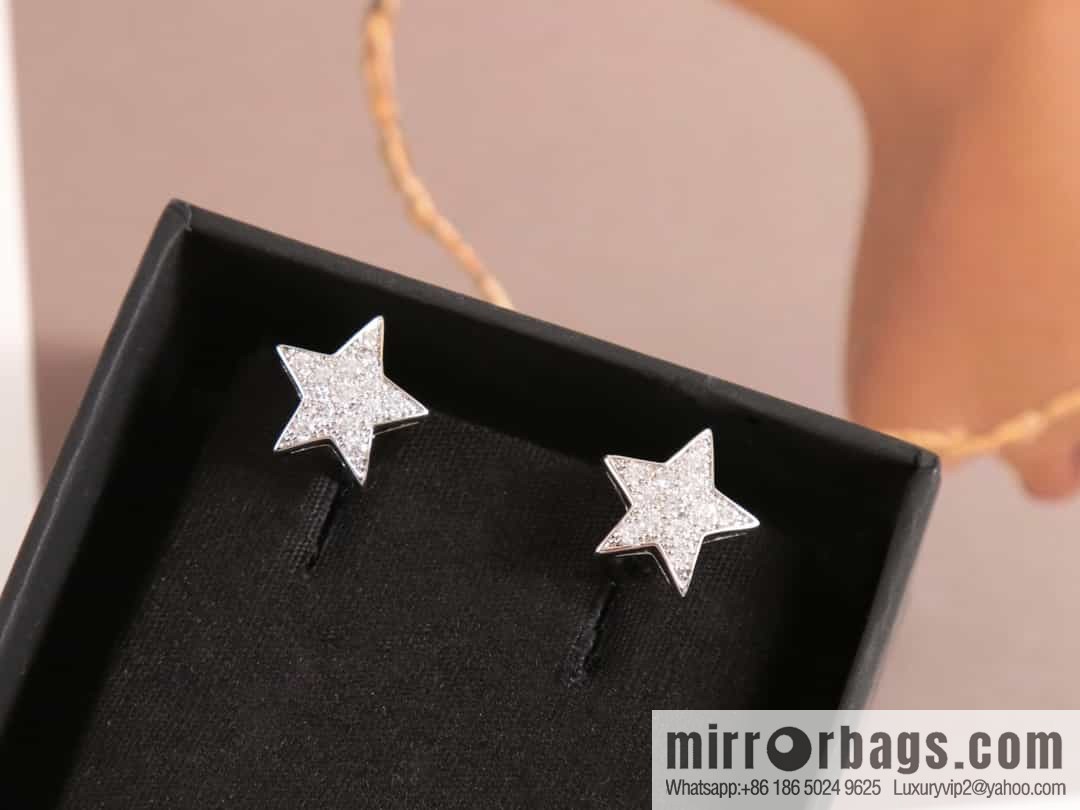 Chanel full diamond pentagram ⭐ star earrings earrings