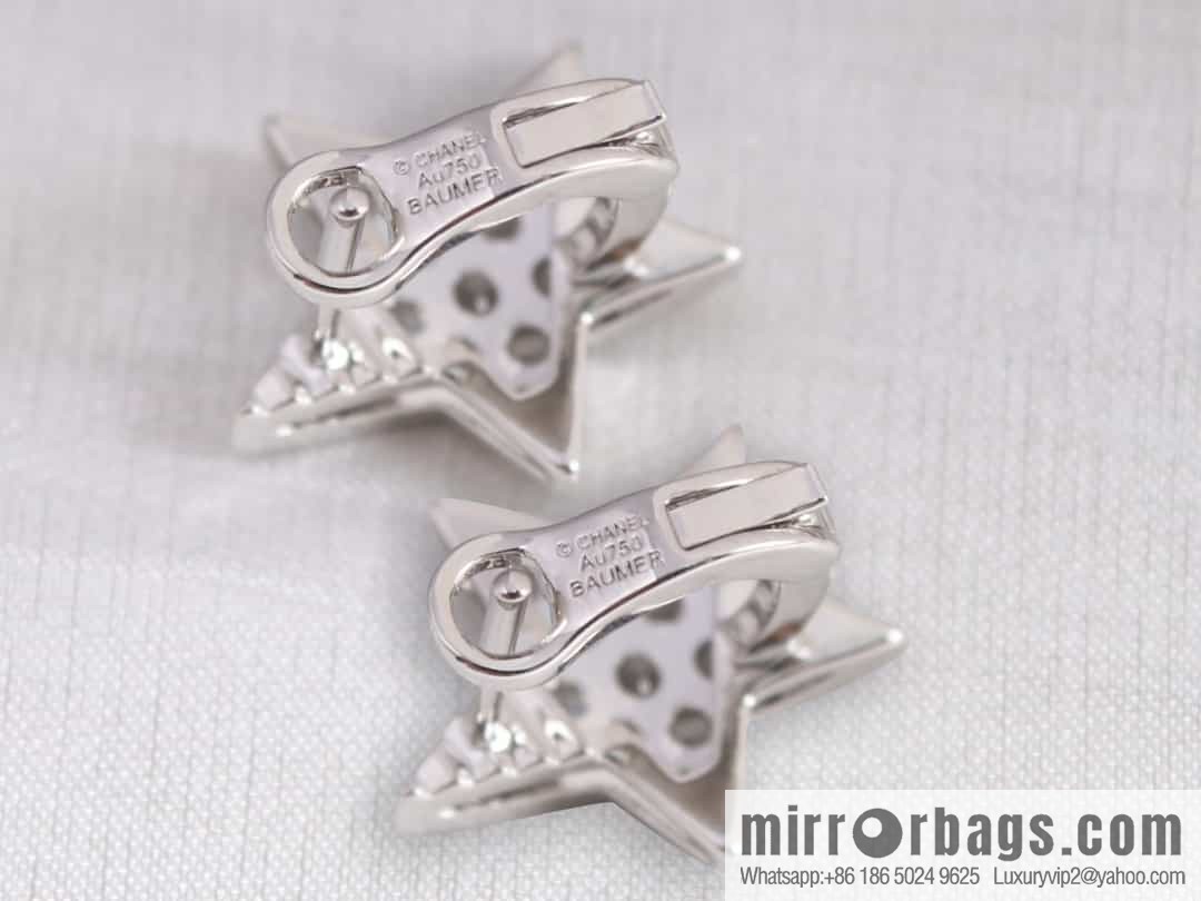 Chanel full diamond pentagram ⭐ star earrings earrings
