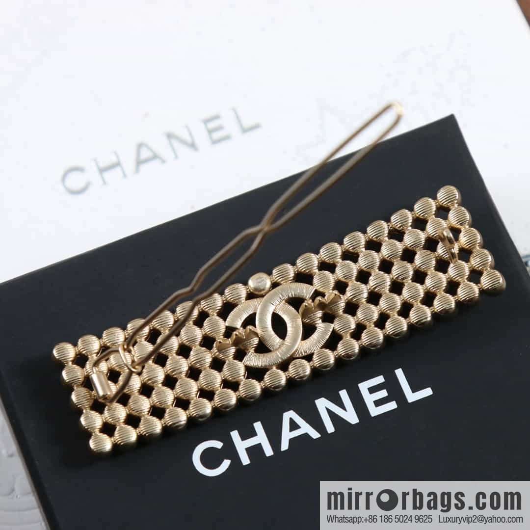 New ☑️ Chanel double c full diamond hairpin hairpin