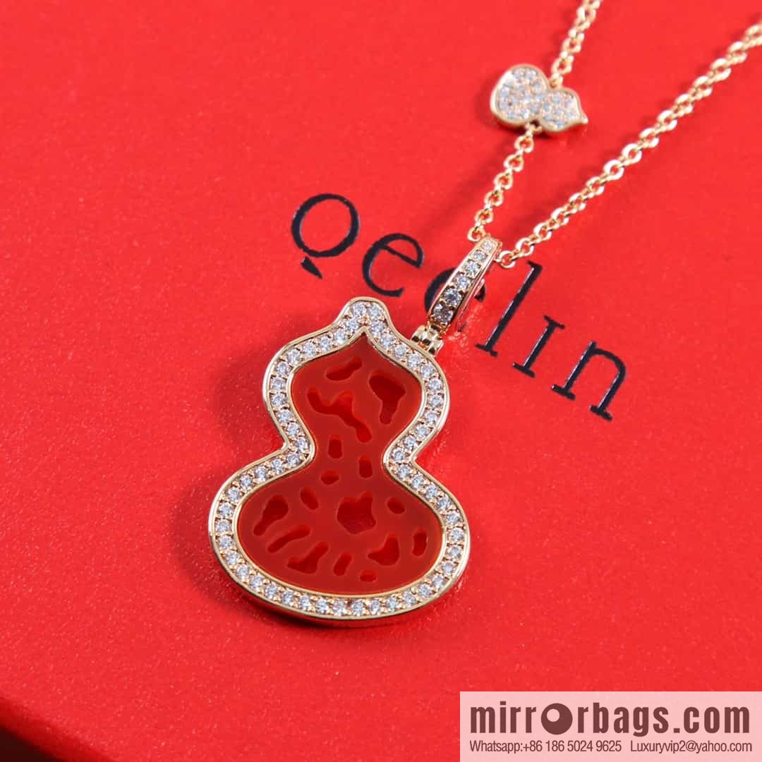 Qeelin unicorn hollow imitation coral lace paper-cut gourd necklace