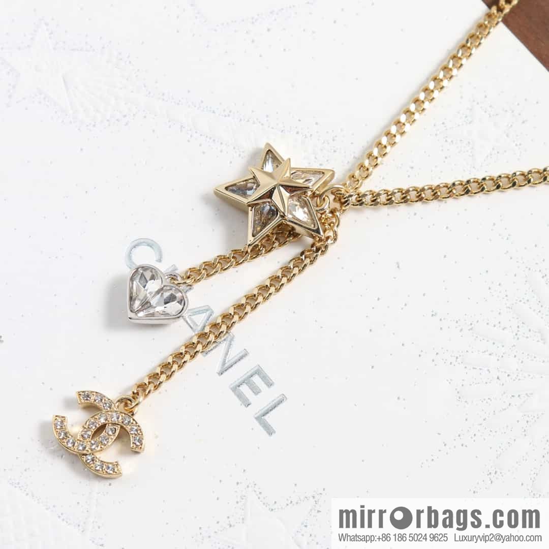 New ☑️ Chanel double c star fringe love necklace