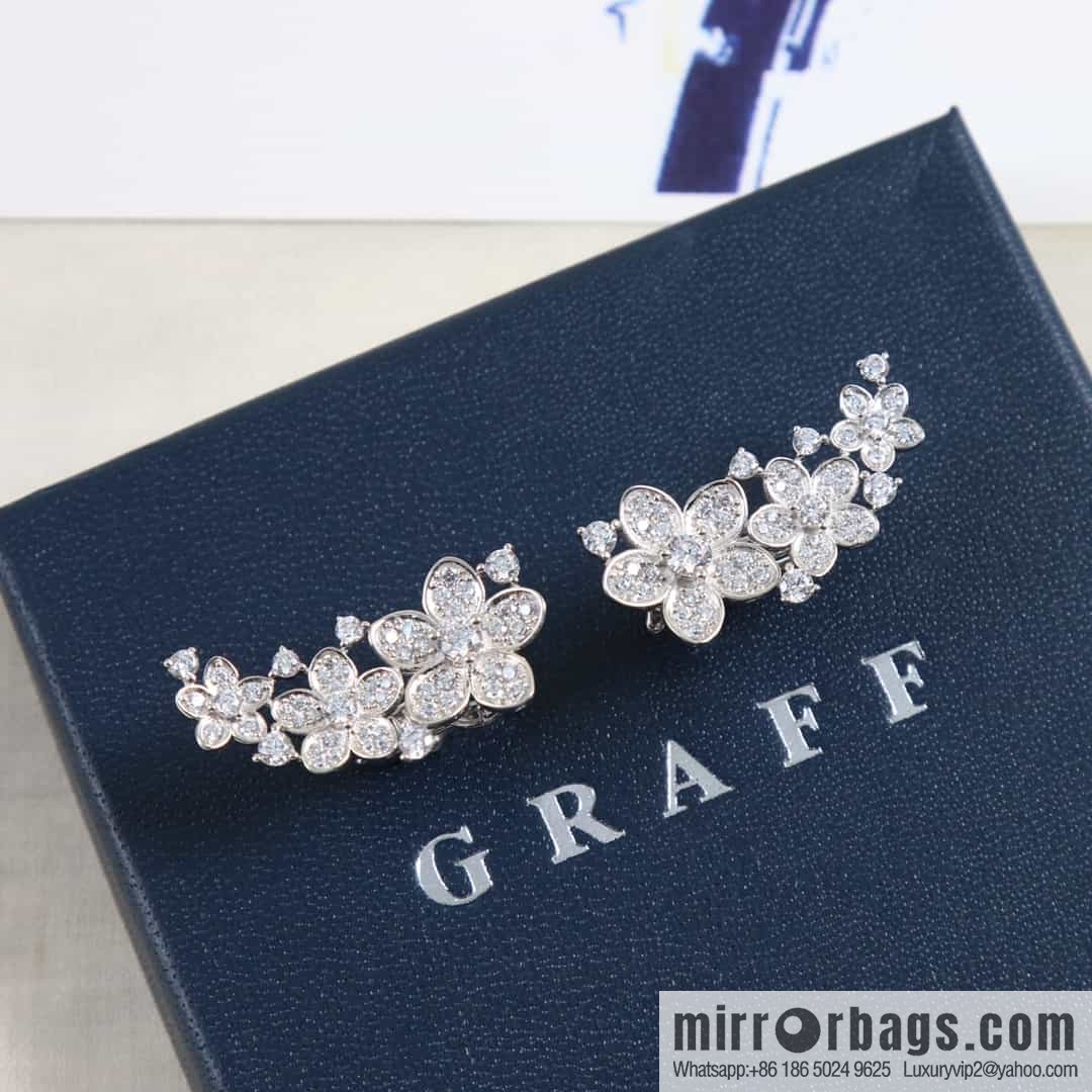 GRAFF Graff three flower ear shot earrings stud earrings