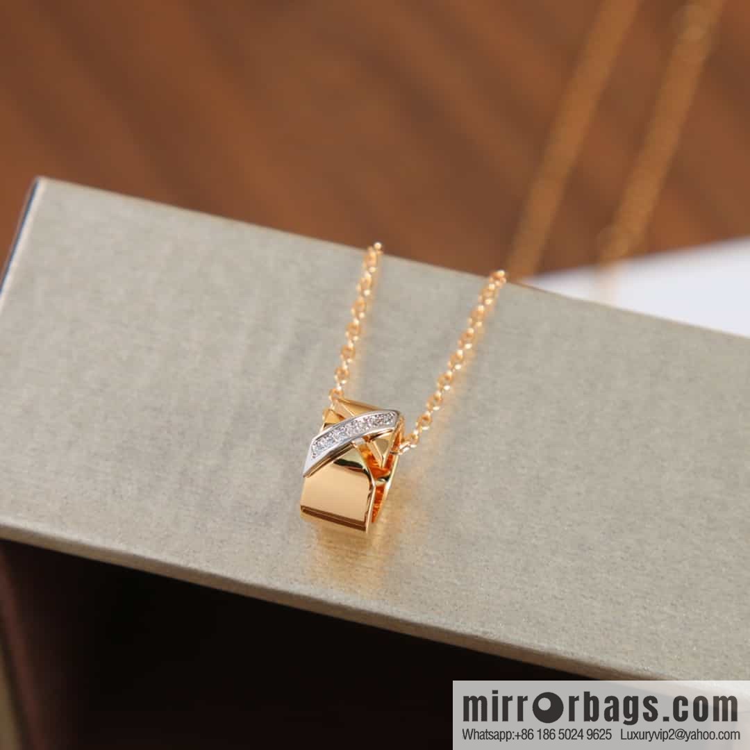 Chaumet Paris Liens Evidence Ring Cylinder Necklace