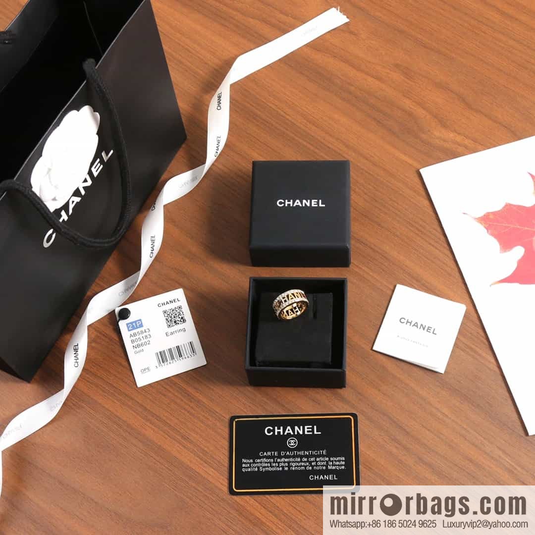 New ☑️ Chanel hollowed-out letter full diamond ring