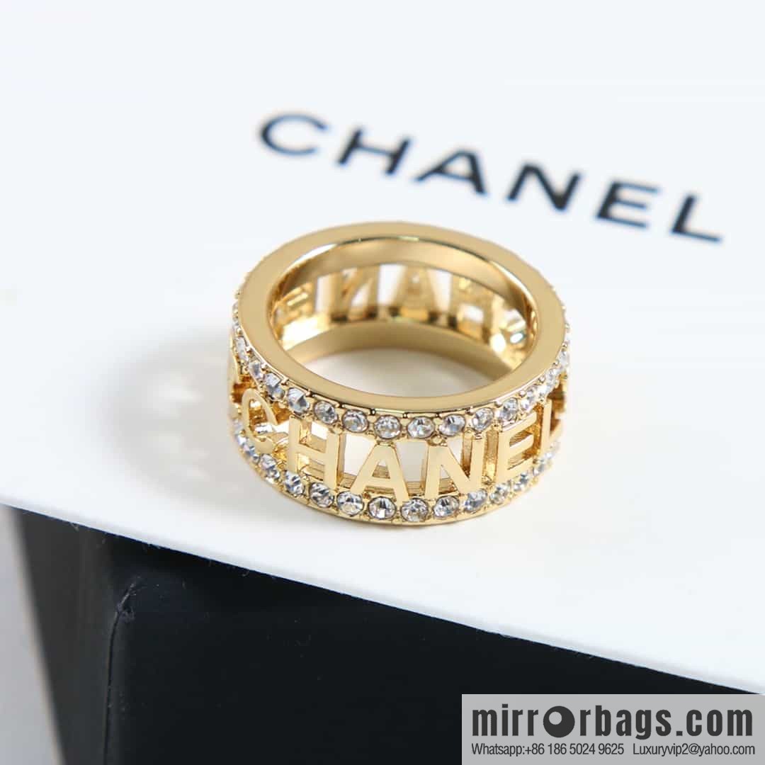New ☑️ Chanel hollowed-out letter full diamond ring
