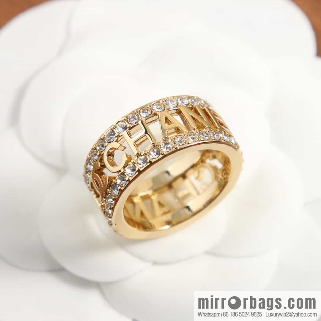 New ☑️ Chanel hollowed-out letter full diamond ring