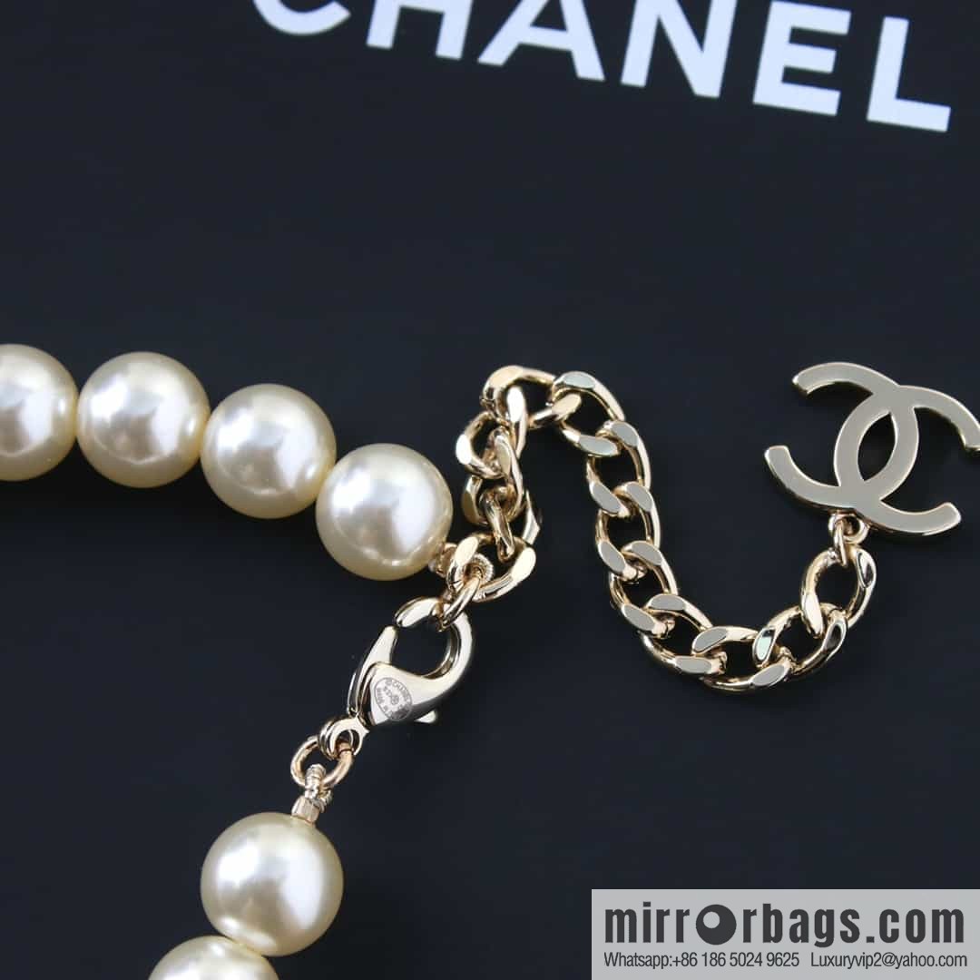New ☑️ Chanel Full Diamond Double C Flower Pearl Necklace