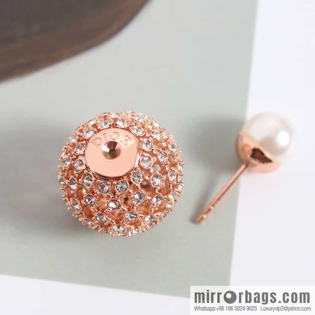New ☑️ DIOR full diamond pearl stud earrings