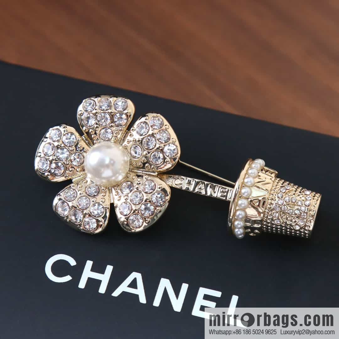 New ☑️ Chanel double c full diamond flower pot brooch