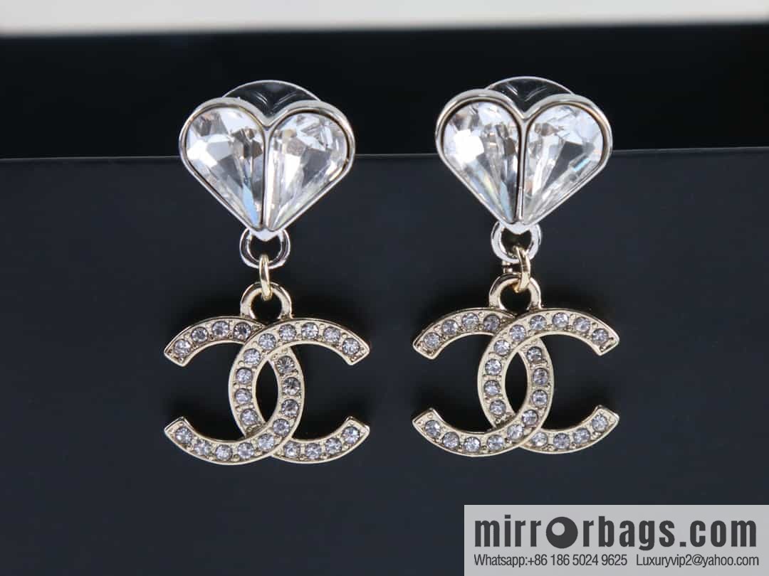 New ☑️ Chanel c2 double c full diamond peach heart love stud earrings