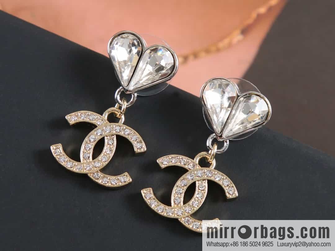 New ☑️ Chanel c2 double c full diamond peach heart love stud earrings